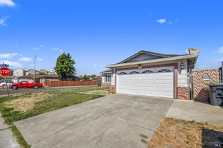 56 Terry Ln, Suisun City, CA 94585