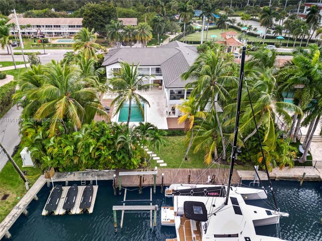 431 Layne Blvd, Hallandale Beach, FL 33009