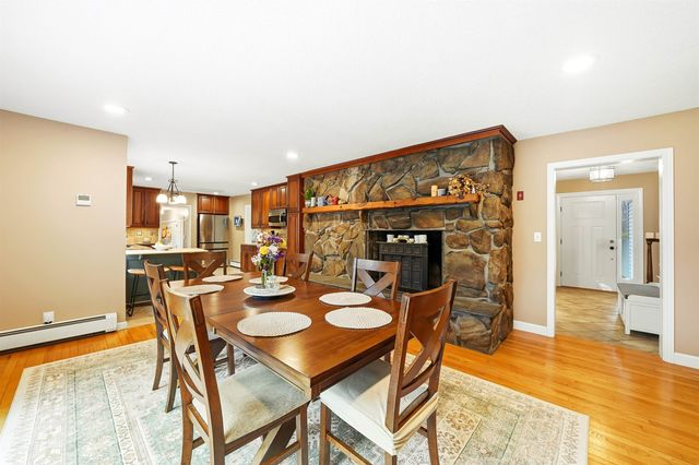 21 Christine Drive, Atkinson, NH 03811