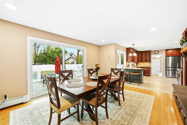 21 Christine Drive, Atkinson, NH 03811
