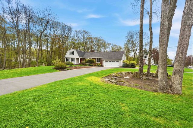 21 Christine Drive, Atkinson, NH 03811