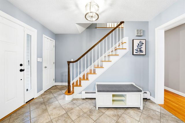 21 Christine Drive, Atkinson, NH 03811
