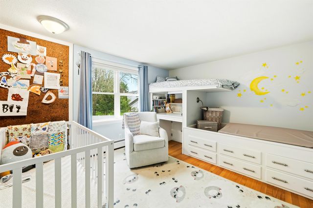 21 Christine Drive, Atkinson, NH 03811