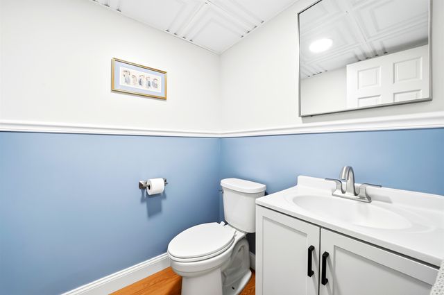 21 Christine Drive, Atkinson, NH 03811
