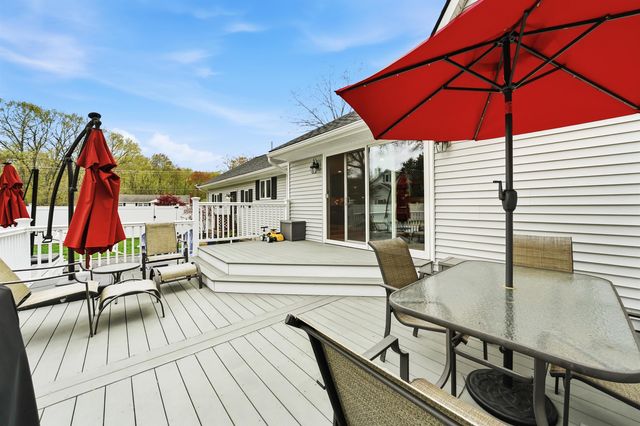 21 Christine Drive, Atkinson, NH 03811