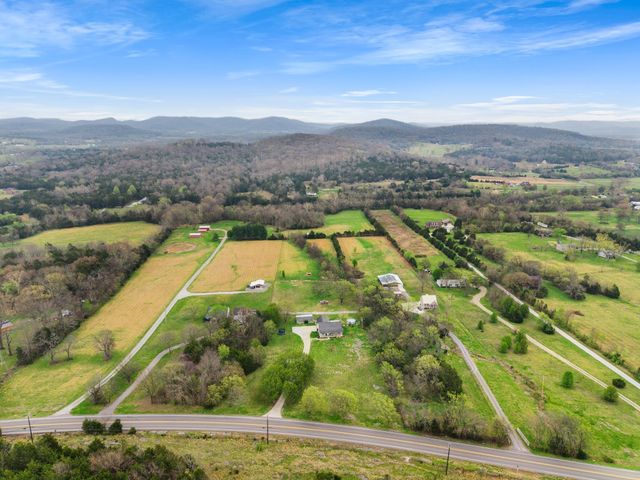 15541 Cainsville Rd, Milton, TN 37118