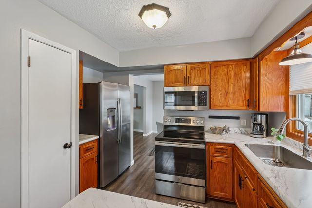 3805 Washington Avenue, Des Moines, IA 50310