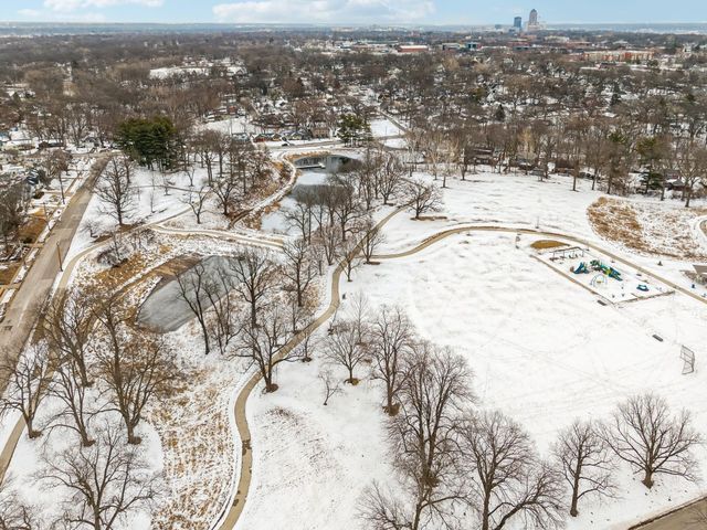 3805 Washington Avenue, Des Moines, IA 50310