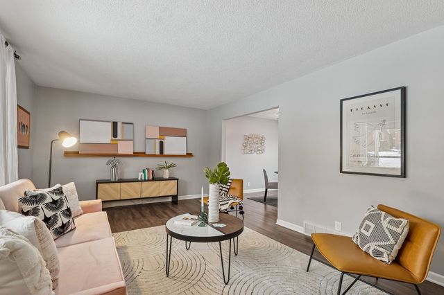 3805 Washington Avenue, Des Moines, IA 50310