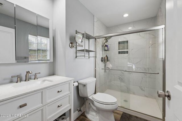 956 Alden Drive, Toms River, NJ 08753