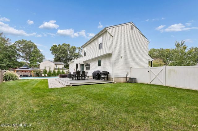 956 Alden Drive, Toms River, NJ 08753