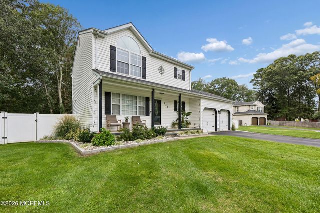 956 Alden Drive, Toms River, NJ 08753