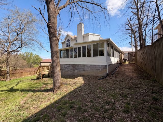 2976 Claymille Blvd, Nashville, TN 37207