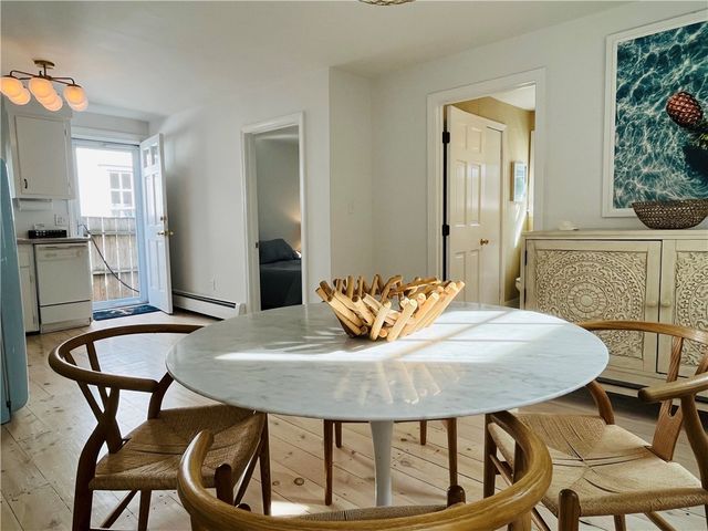 39 Pope Street, Newport, RI 02840