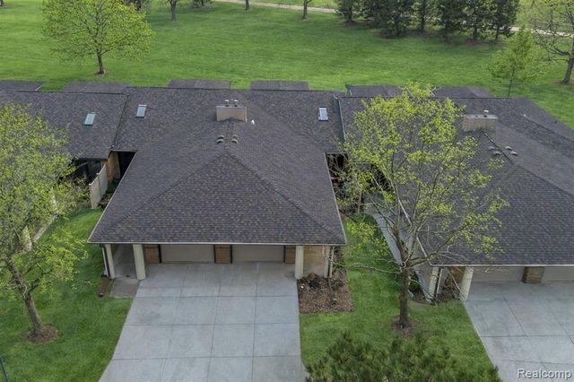 983 Wexford Way, Rochester Hills, MI 48307