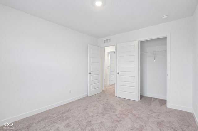 15274 Farrington Way, Fishers, IN 46037