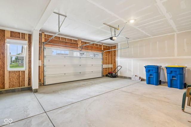 15274 Farrington Way, Fishers, IN 46037