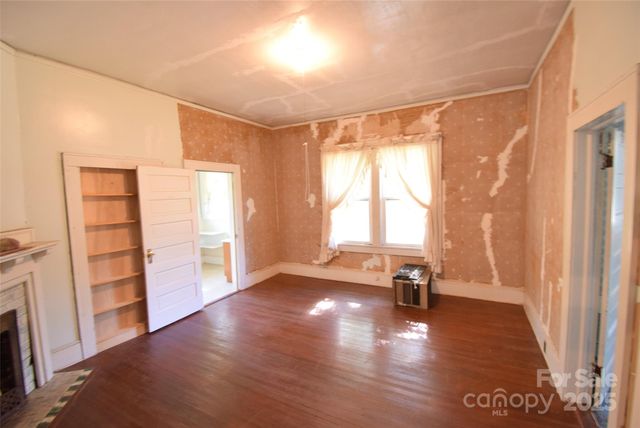 208 S Myrtle School Road, Gastonia, NC 28052