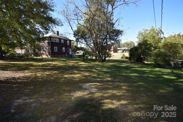 208 S Myrtle School Road, Gastonia, NC 28052