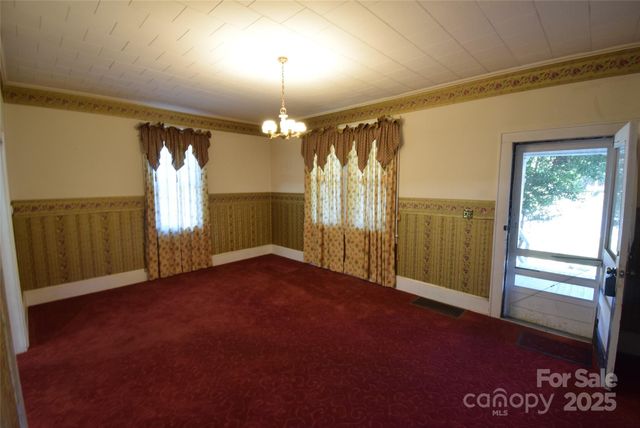 208 S Myrtle School Road, Gastonia, NC 28052