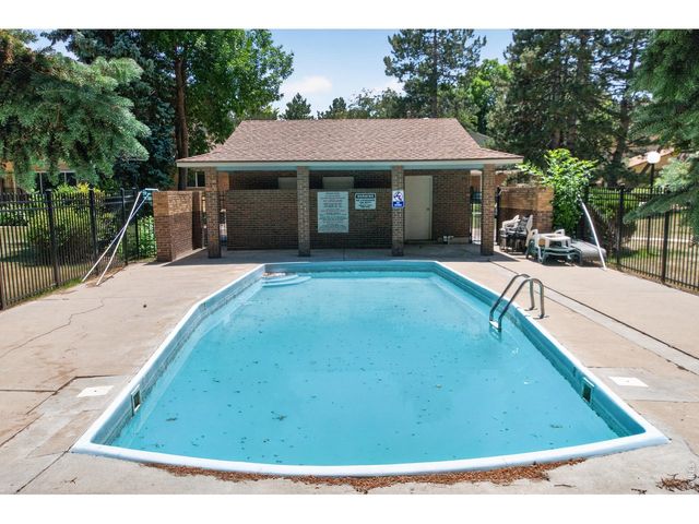 1024 Oxford Ln 68-17B, Fort Collins, CO 80525