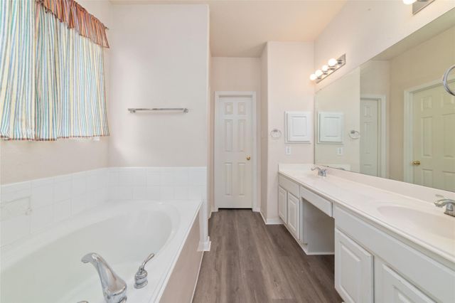 12426 Taylorwood Lane, Houston, TX 77070