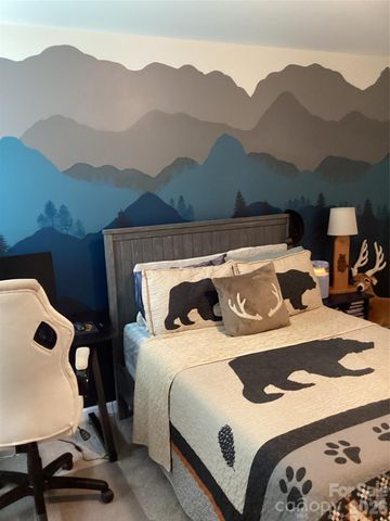 5135 Devonshire Road, Denver, NC 28037