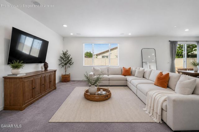 45025 W 43rd Street, Lancaster, CA 93536