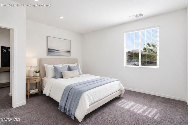 45025 W 43rd Street, Lancaster, CA 93536