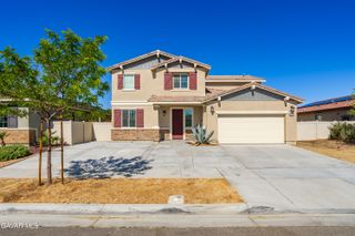 45025 W 43rd Street, Lancaster, CA 93536