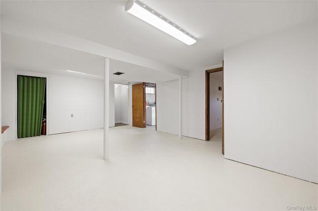 31 S Lexow Avenue, Nanuet, NY 10954