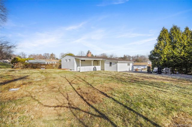 31 S Lexow Avenue, Nanuet, NY 10954