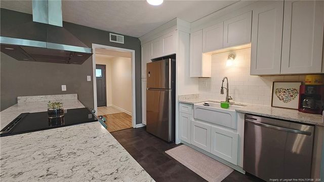 6858 Beaverstone Drive, Fayetteville, NC 28314