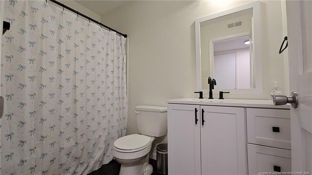 6858 Beaverstone Drive, Fayetteville, NC 28314