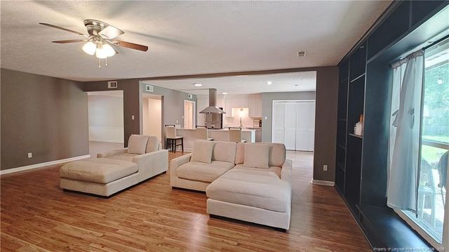 6858 Beaverstone Drive, Fayetteville, NC 28314