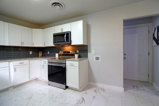 3424 Grady Street, Forest Hill, TX 76119