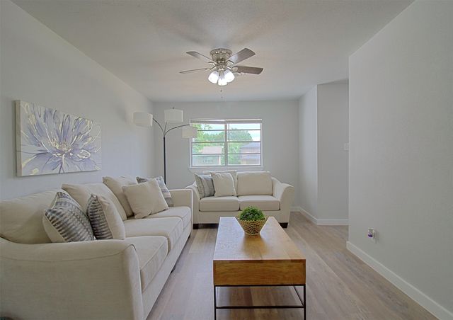 3424 Grady Street, Forest Hill, TX 76119