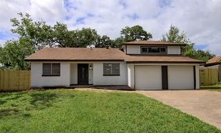 3424 Grady Street, Forest Hill, TX 76119
