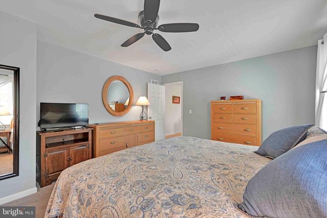 406 WENDOVER WAY, Lancaster, PA 17603