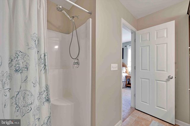 406 WENDOVER WAY, Lancaster, PA 17603