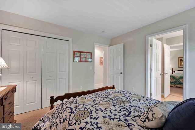 406 WENDOVER WAY, Lancaster, PA 17603