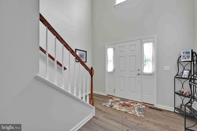 406 WENDOVER WAY, Lancaster, PA 17603