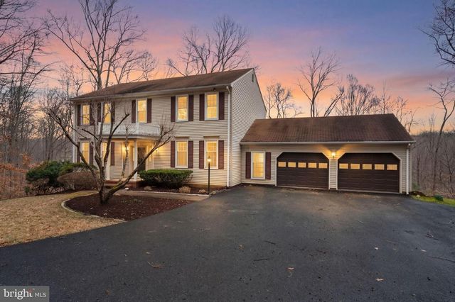 5130 CANNON BLUFF DR, Woodbridge, VA 22192