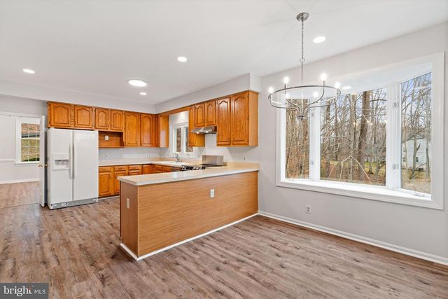 5130 CANNON BLUFF DR, Woodbridge, VA 22192