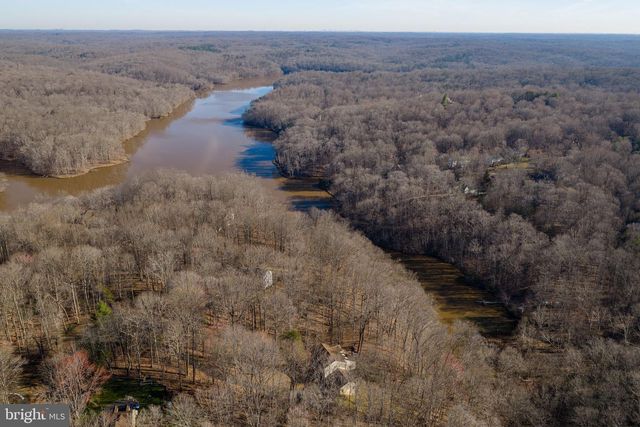 5130 CANNON BLUFF DR, Woodbridge, VA 22192