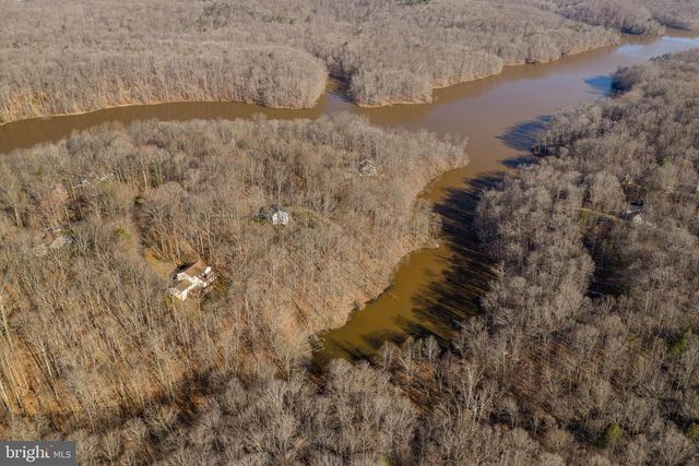 5130 CANNON BLUFF DR, Woodbridge, VA 22192