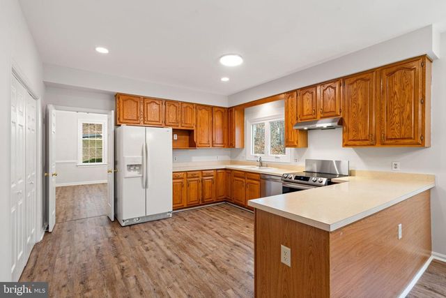 5130 CANNON BLUFF DR, Woodbridge, VA 22192