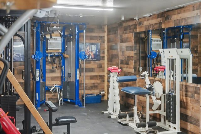 560 OAKFORD ROAD, Sarasota, FL 34240