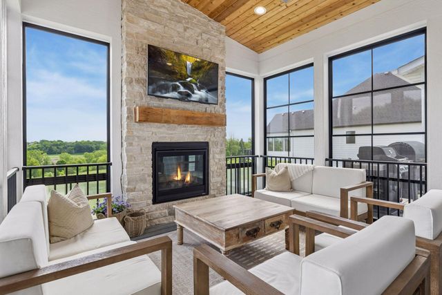 6356 Yuma Lane N, Maple Grove, MN 55311