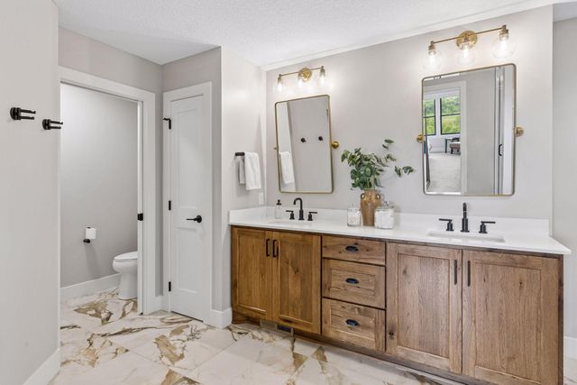 6356 Yuma Lane N, Maple Grove, MN 55311